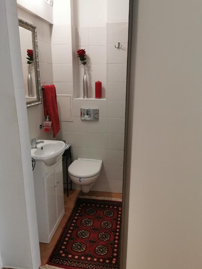 Klimatyczna Kawalerka W Centrum Warszawy Apartment *
