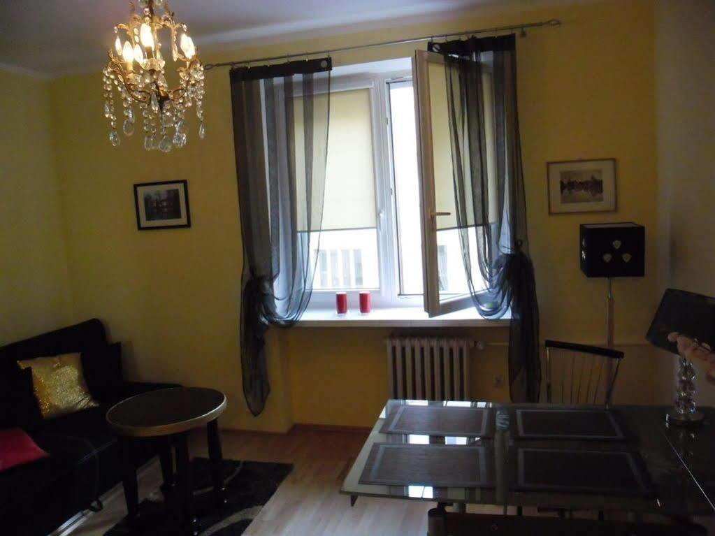 Klimatyczna Kawalerka W Centrum Warszawy Apartment Warschau