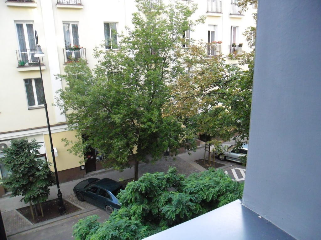Apartment Klimatyczna Kawalerka W Centrum Warszawy Warschau